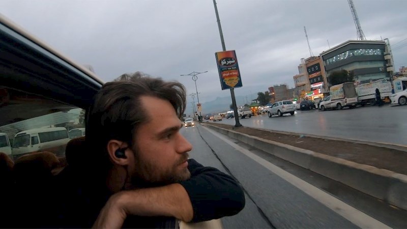 Krenuo je na dalek put...