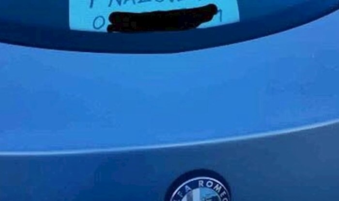 Razočarani vlasnik Alfe Romeo ostavio je poruku na svom autu i nasmijao prolaznike