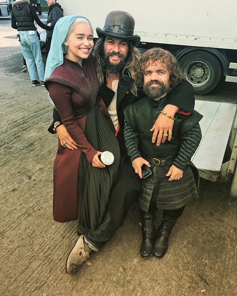 Emilia Clarke je podijelila fotku sa snimanja jedne od epizoda serije "Igra prijestolja"