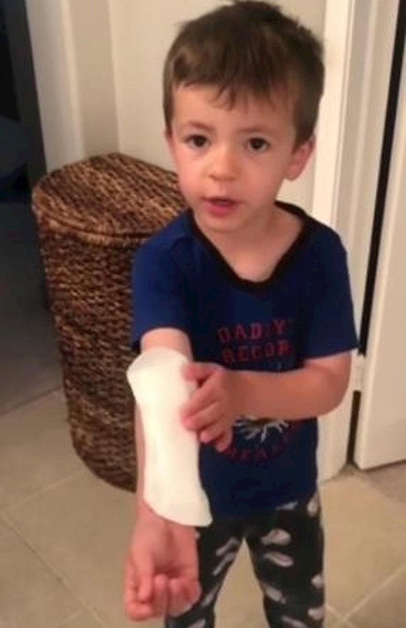 Našao je veliki flaster, bar je on tako mislio.