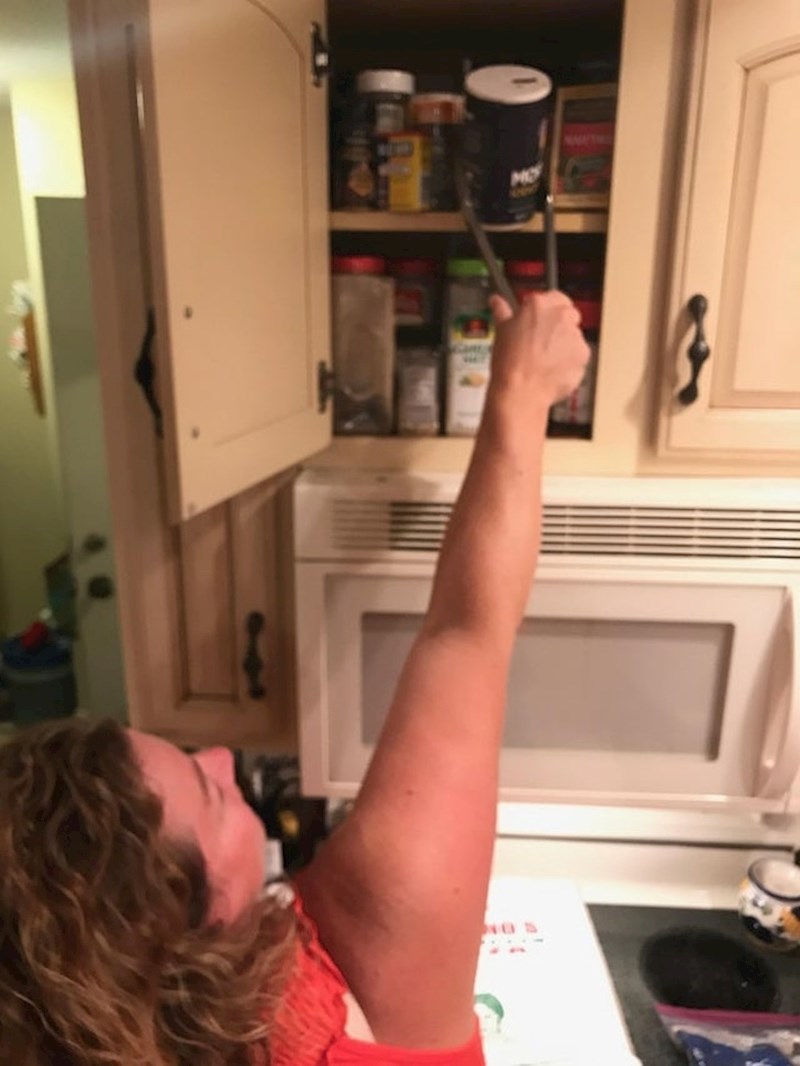 Ponekad je nemoguće dohvatiti nešto bez dodatnog alata.