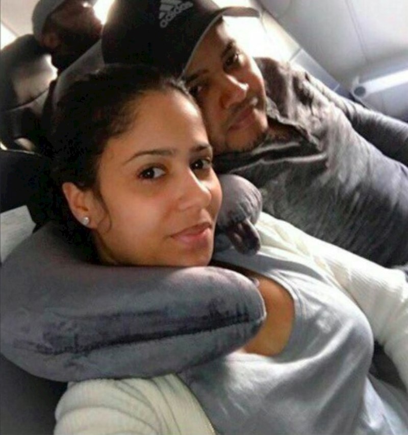 Ne, to mu nije ruka.