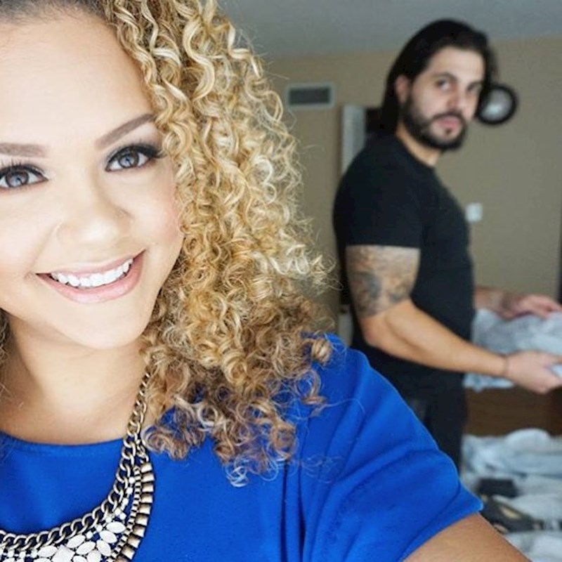 "Trebalo joj je 20-ak pokušaja da napravi ovu SLUČAJNU fotku. Ono što ne vidite je bol u mojim rukama."