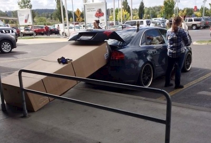 Mislili su da će ovo moći voziti u autu.