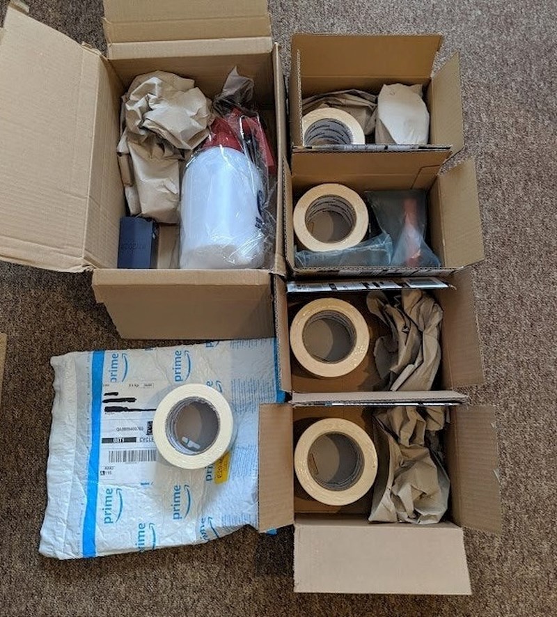 Pogledajte kako je Amazon poslao naručene ljepljive trake.