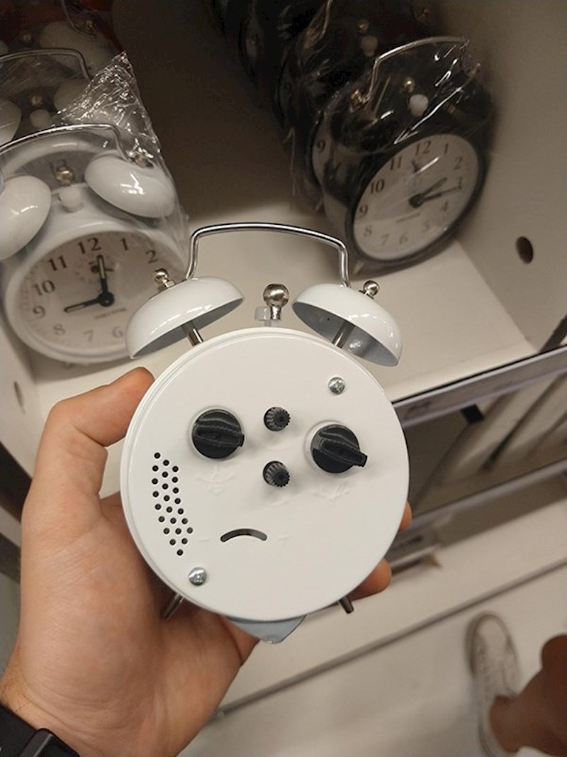 Razočarana budilica