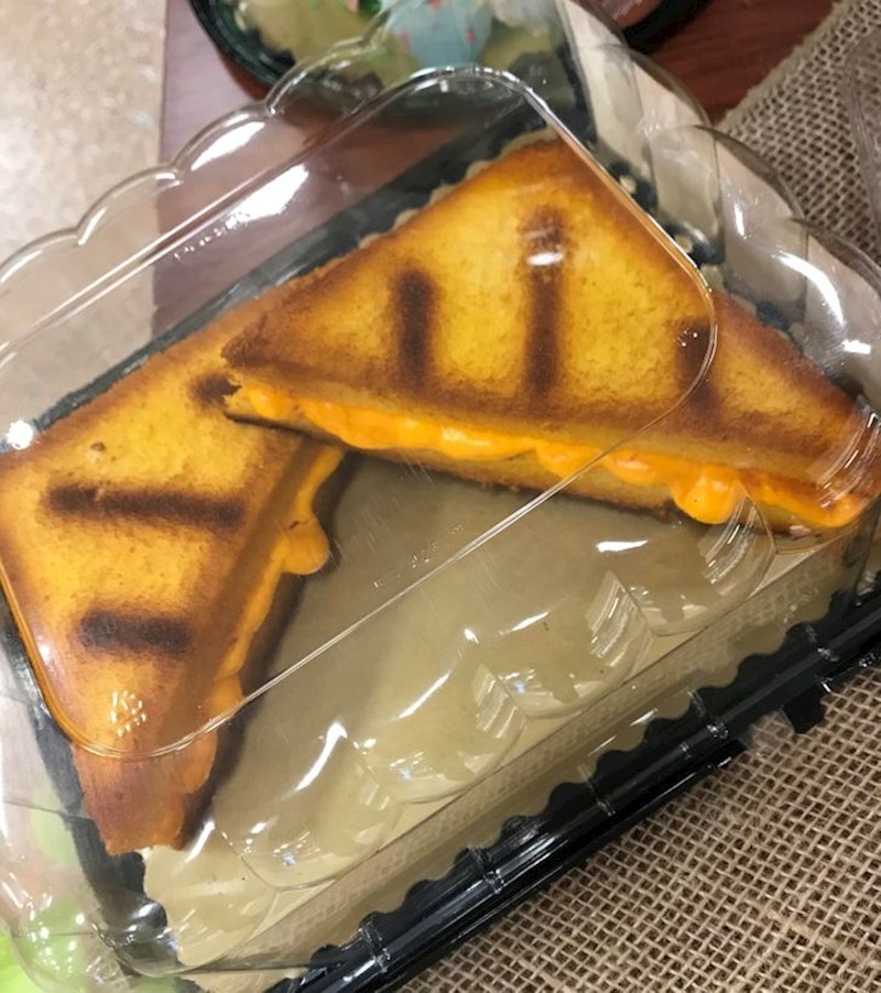 Tost sa sirom? Ne, vidite li što je ovo zapravo? 🙂