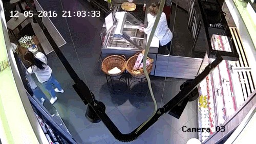 KAOS U SUPERMARKETU Djevojka htjela dohvatiti proizvod s police, ovaj dan će još dugo pamtiti