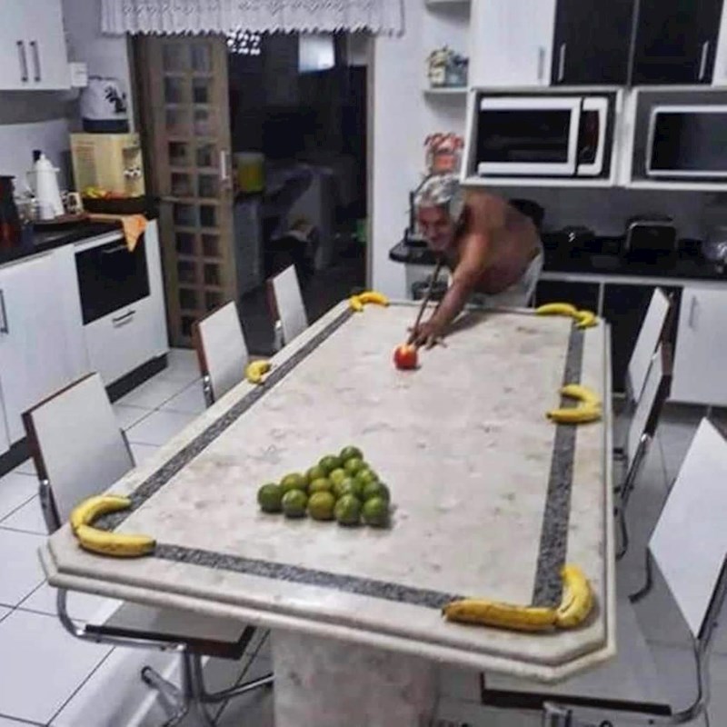 Falile su mu partije biljara s frendovima.