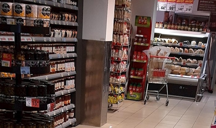 Kupca je u supermarketu iznenadio neočekivani gost, pogledajte što je uslikao