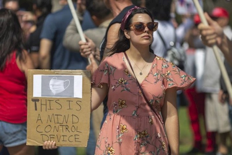 "Ovo je naprava za kontrolu uma."