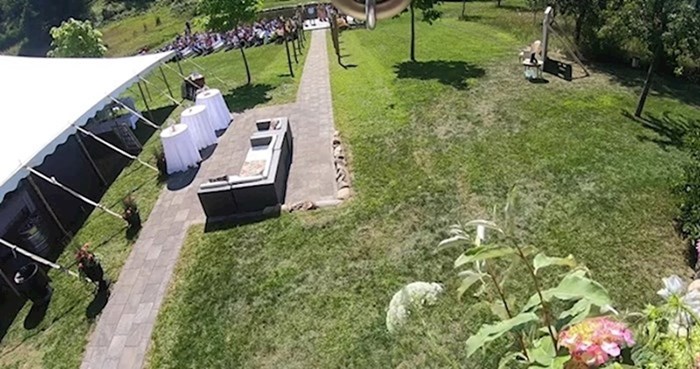VIDEO Ovakvo vjenčanje još niste vidjeli, mladenka je na poseban način stigla do gostiju