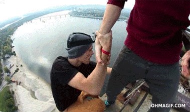 Ovi ovisnici o adrenalinu su na prestrašan način pokazali što znači imati povjerenje u prijatelja