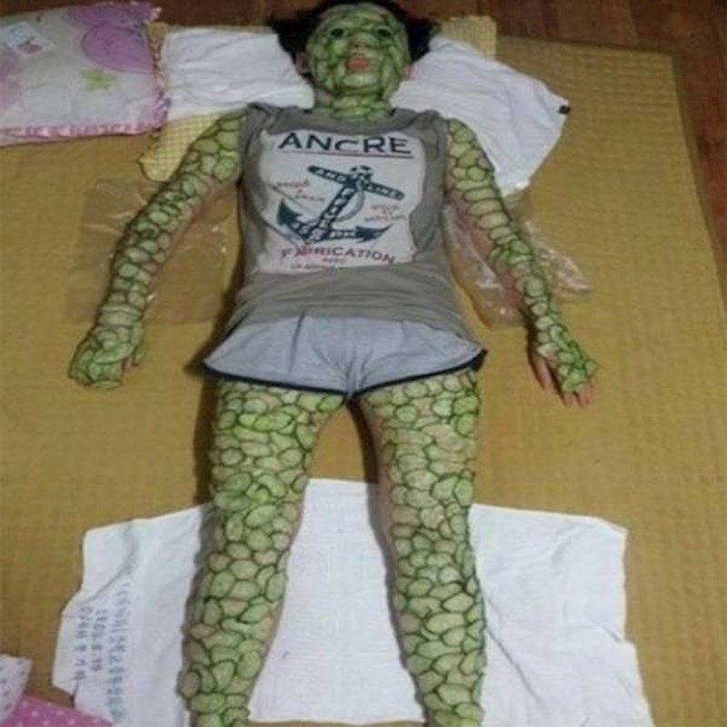 Krastavac može poslužiti kao maska za lice... ili čitavo tijelo.