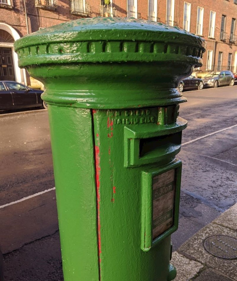 "Crvena boja označava vrijeme kad je Irska bila dio Ujedinjenog Kraljevstva, prije gotovo 100 godina."