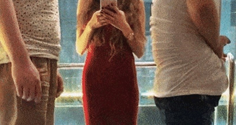 Evo što se zapravo dogodi muškarcima kad žena izađe iz lifta