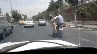 Vozač nije mogao vjerovati svojim očima kad je vidio što se događa na cesti