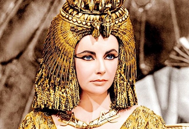 Kleopatra je živjela u vremenu koja je bliže putu na Mjesec nego vremenu izgradnje piramida.