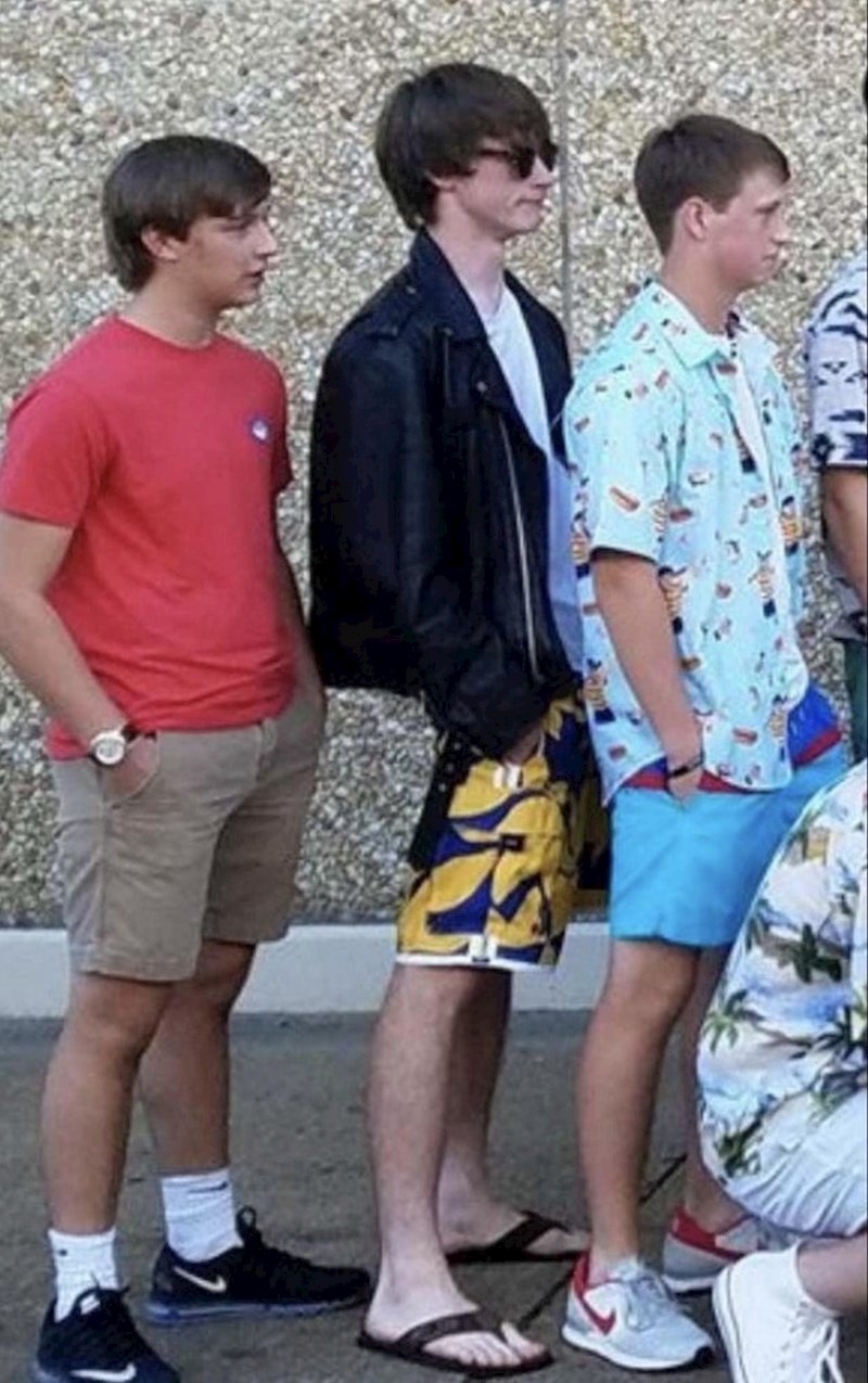 Zašto se dio njegovog tijela ne vidi?