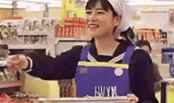 Zaposlenica supermarketa dobila je zadatak, pogledajte kako je sebi olakšala posao