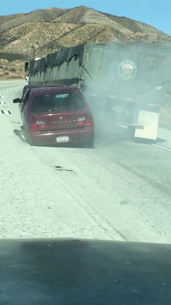 Muškarac je doživio prometnu nesreću na autocesti, no to nije bio kraj njegovih problema