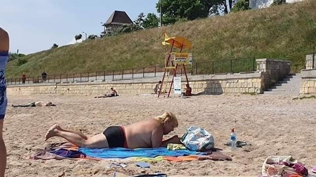 Trump odmara na Balkanu? Na Facebooku su se opalili smijati kad su vidjeli ovu fotku trump odmara na balkanu? na facebooku su se opalili smijati kad su vidjeli ovu fotku