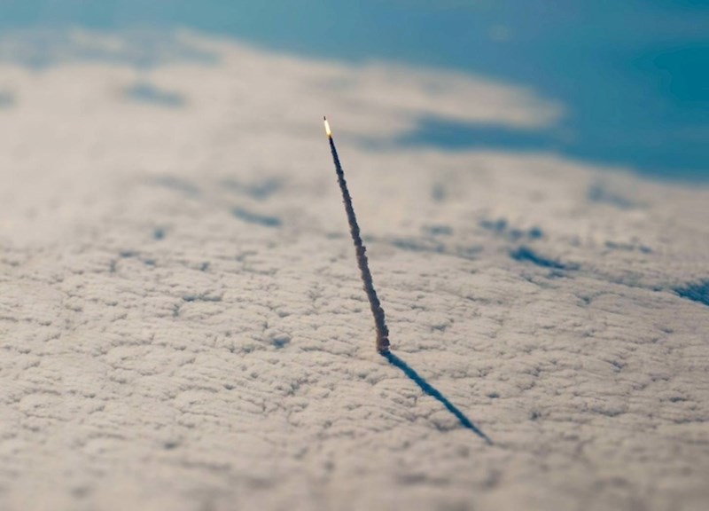 Ovako izgleda raketa koja napušta Zemljinu atmosferu.