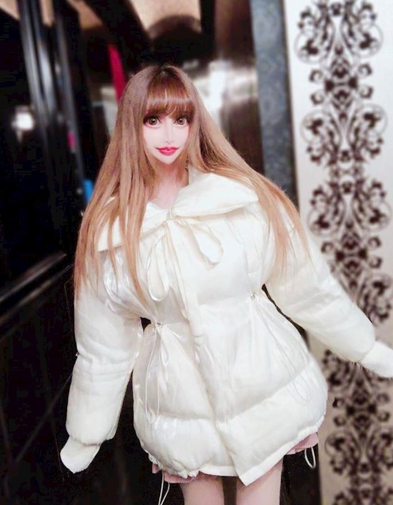 Ovo je sasvim normalna fotka... Ništa nije fotošopirana, ne...