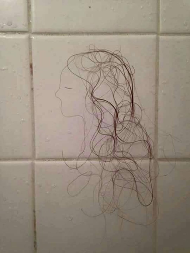 Pogledajte "dlakavo umjetničko djelo" koje je našao na zidu: