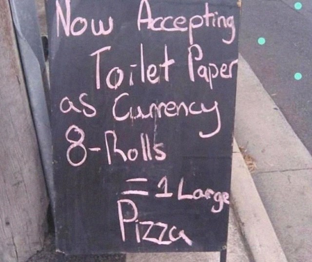 Pizzeria u Australiji nudi veliku pizzu za 8 rola WC papira.