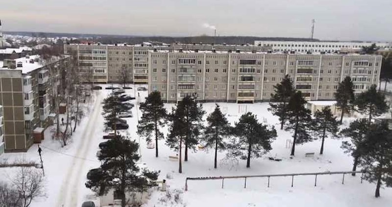 VIDEO Rus izašao na -30°C i snimio što mu se dogodilo na balkonu