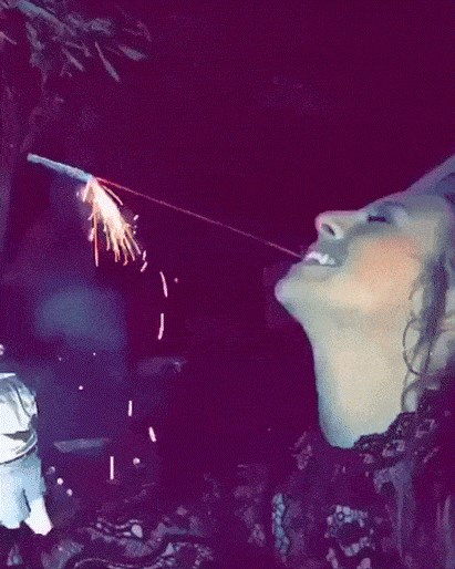 Ovo je vjerojatno najglupi mogući način na koji možete proslaviti Novu godinu ili bilo što drugo