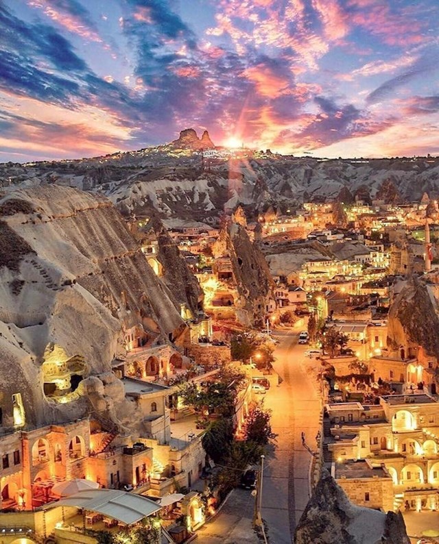 Cappadocia, grad u stijenama