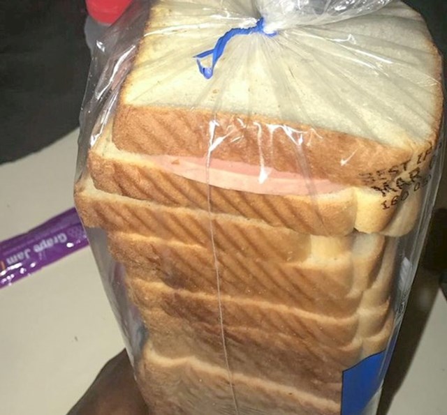 "Napravio sam sendvič pa zaboravio gdje sam ga ostavio. Trebalo mi je 10 minuta da ga nađem."