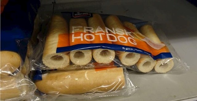 "U Danskoj postoje peciva koja su već pripremljena za hot doge!"
