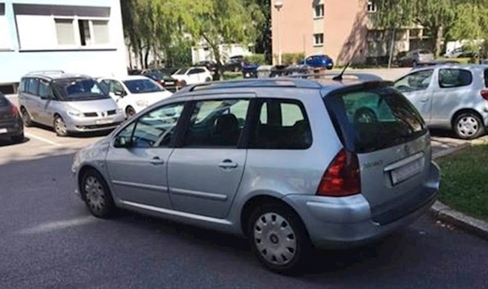 Zagrepčanin se krivo parkirao pa ga dočekala poruka, evo što mu je netko napisao