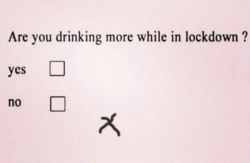 Pijete li više tijekom karantene?