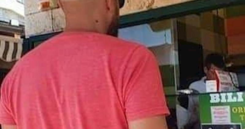 Dalmatinac je nasmijao prolaznike svojom pojavom, zbog jednog detalja je bio u centru pažnje