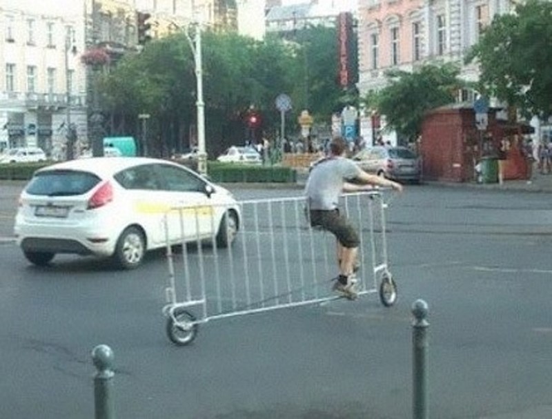 Nije sigurno, ali bar je malo nasmijao ljude...