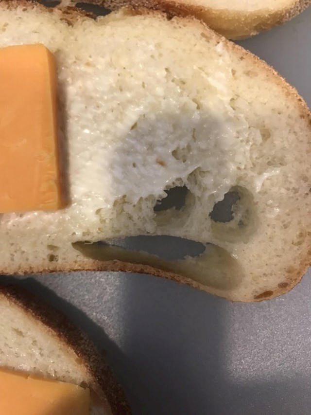 Ovaj kruh nije baš pretjerano sretan...