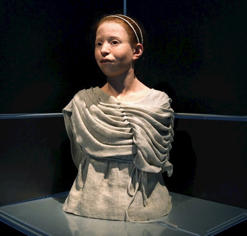 Djevojka iz stare Grčke