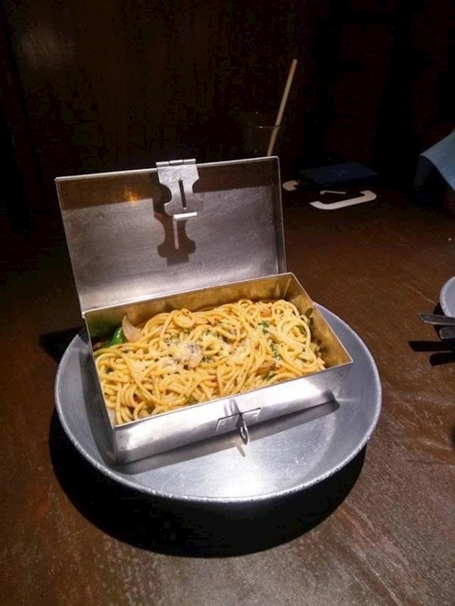 Špageti iz kovčega