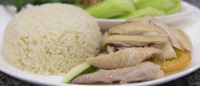 11. Hainanska riža s piletinom (Singapur)