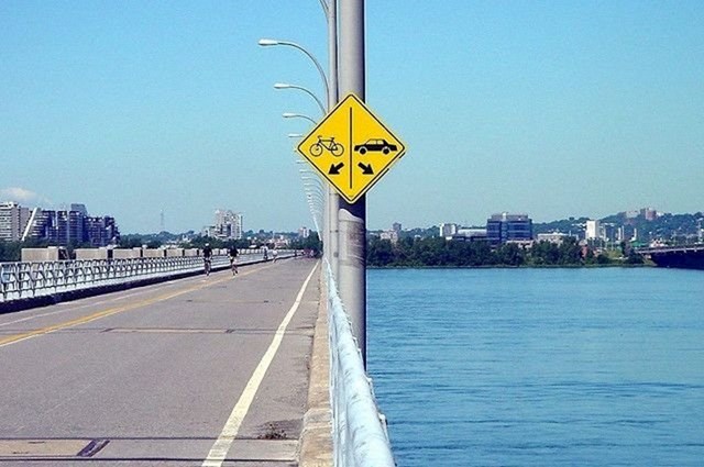 Netko bi mogao krivo shvatiti ovaj prometni znak...