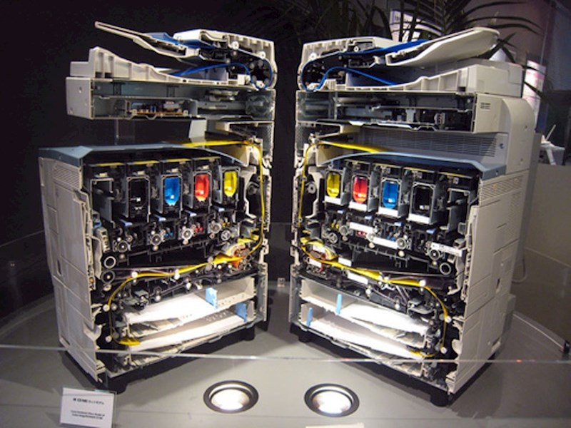 Unutrašnjost fotokopirnog stroja