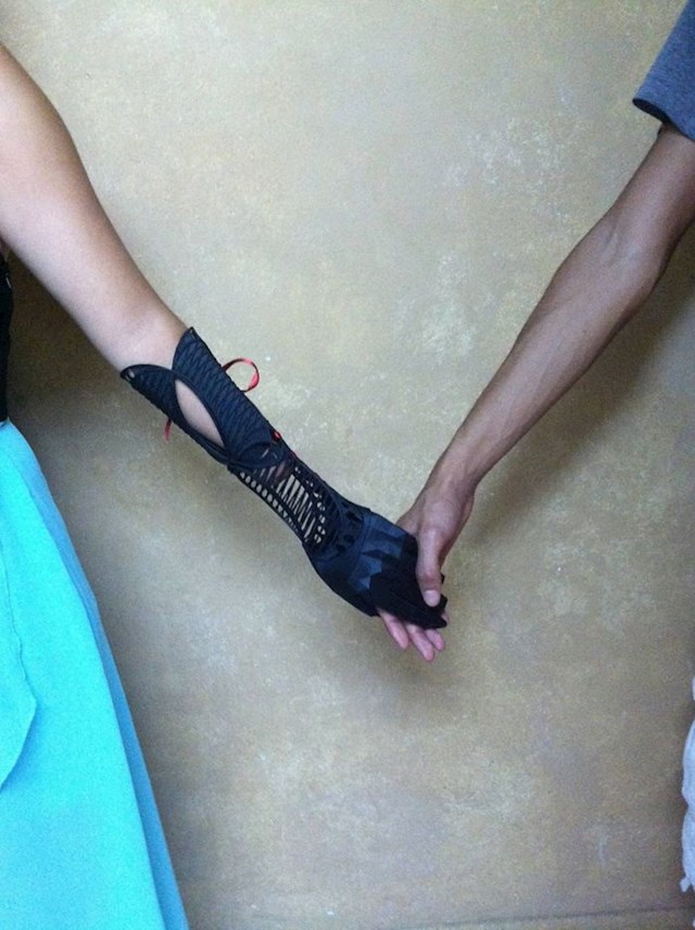 Ova osoba je svojoj prijateljici isprintala protezu za ruku.