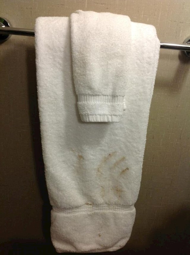 "Tek sam ušao u svoju hotelsku sobu i otišao do kupaonice, dočekao me ovaj ručnik."