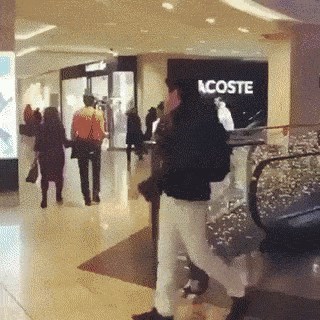 Ovi primjeri će vam dokazati da su ljudi ovce i da cijelo vrijeme kopiraju tuđe ponašanje