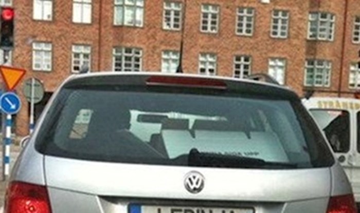 Iseljenik je u Švedskoj vidio smiješne tablice na autu i odmah znao da ga vozi Balkanac