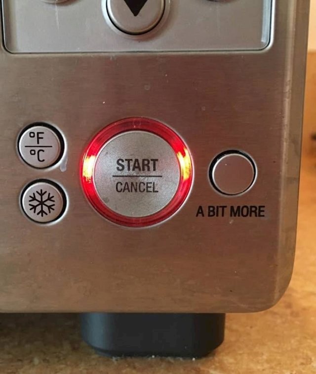Ovaj toster ima dodatan gumb - "još malo".